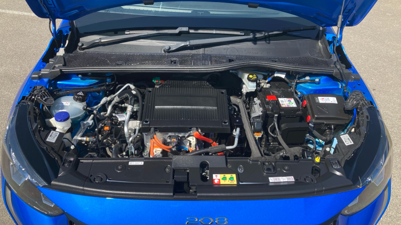 Peugeot 208 100kW Allure Premium + 50kWh 5dr Auto Electric Hatchback